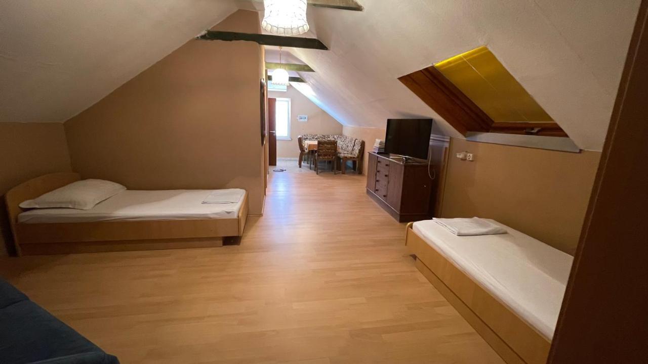Apartmani Slavonija オレビック エクステリア 写真